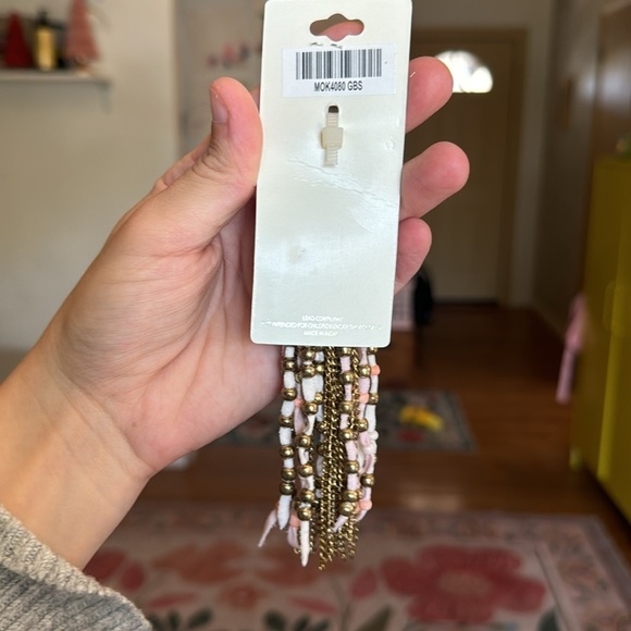 Mia Collection Gold Tarnished Pink Beaded Boho Fringe Chain Tassel Keychain - Picture 4 of 5